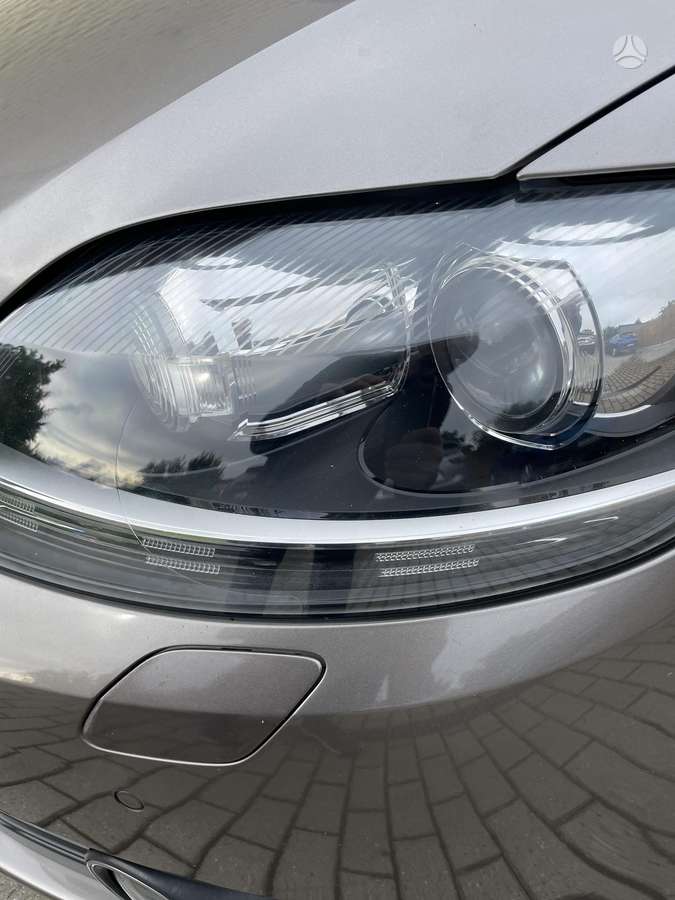 Volkswagen Golf 2013 — interior