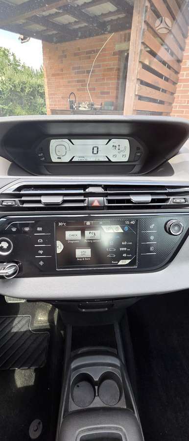 Citroen C4 2014 — photo 5