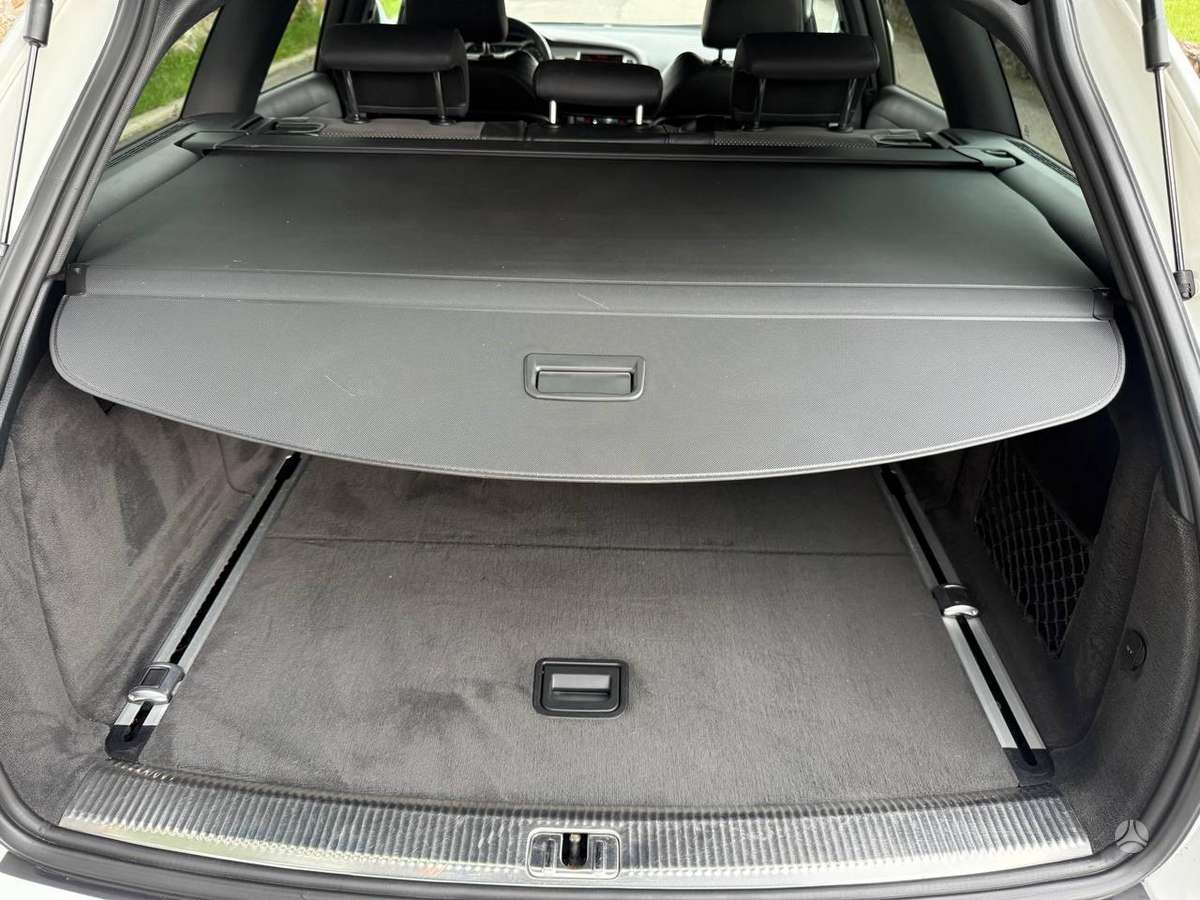 Audi A6 2010 — photo 10