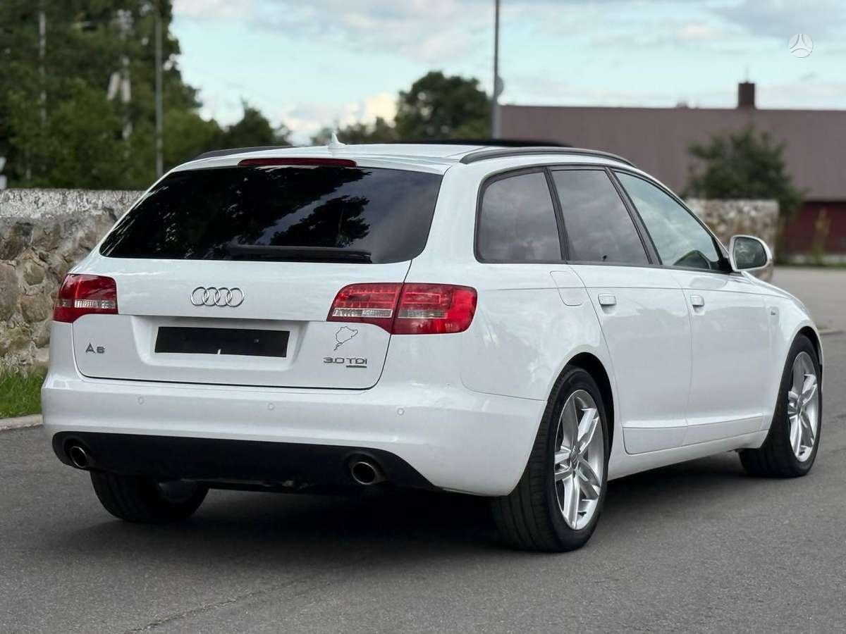 Audi A6 2010 — engine 2967 cm³, 239 HP (176kW)