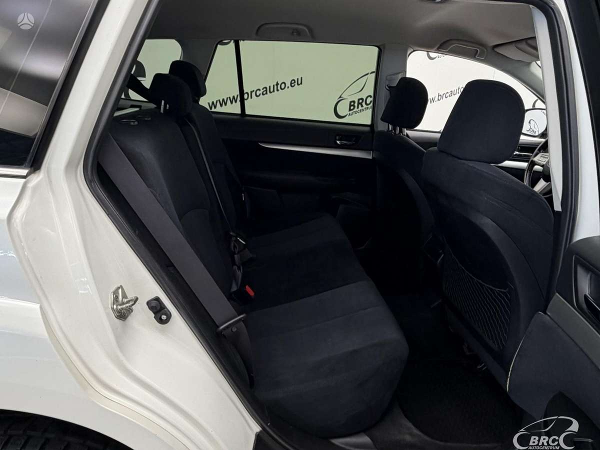 Subaru Outback 2013 — photo 10