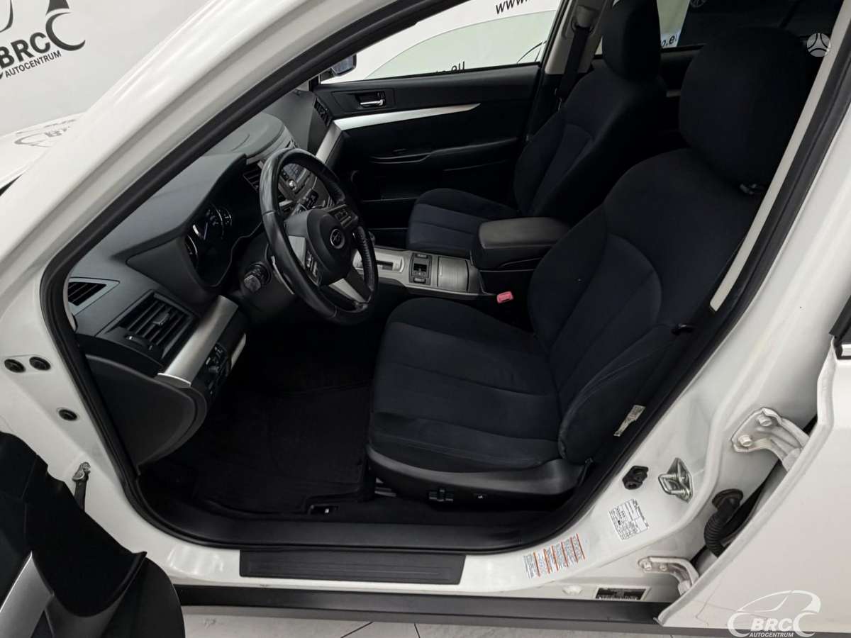 Subaru Outback 2013 — photo 21