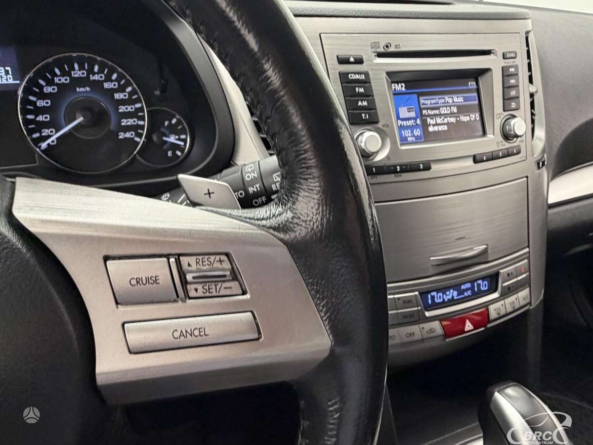 Subaru Outback 2013 — photo 28