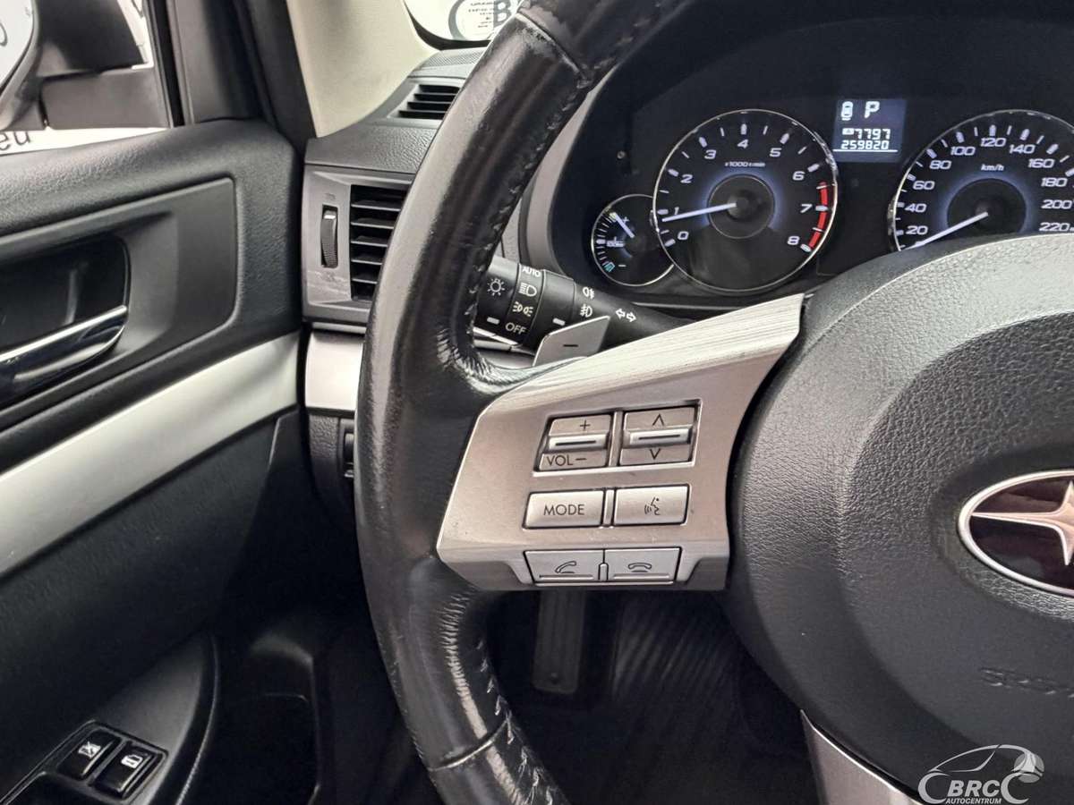 Subaru Outback 2013 — photo 29