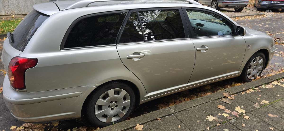 Toyota Avensis 2005 — engine 1995 cm³, 116 HP (85kW)