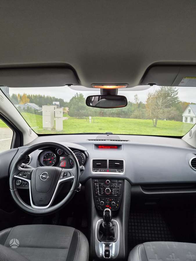 Opel Meriva 2012 — photo 7