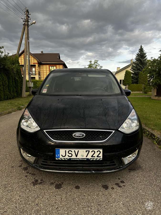 Ford Galaxy 2007 — вигляд ззаду