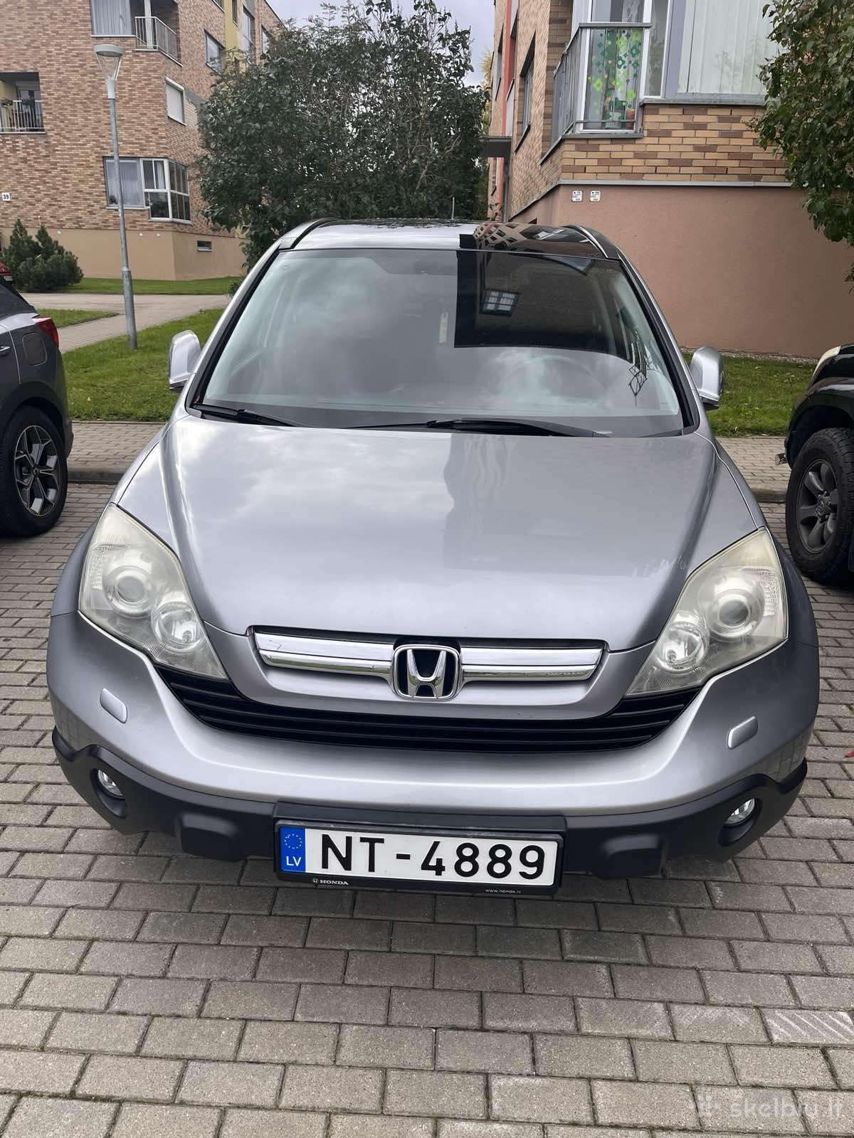 Honda CR-V 2007 — rear view