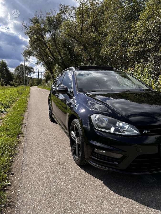 Volkswagen Golf 2015 — interior