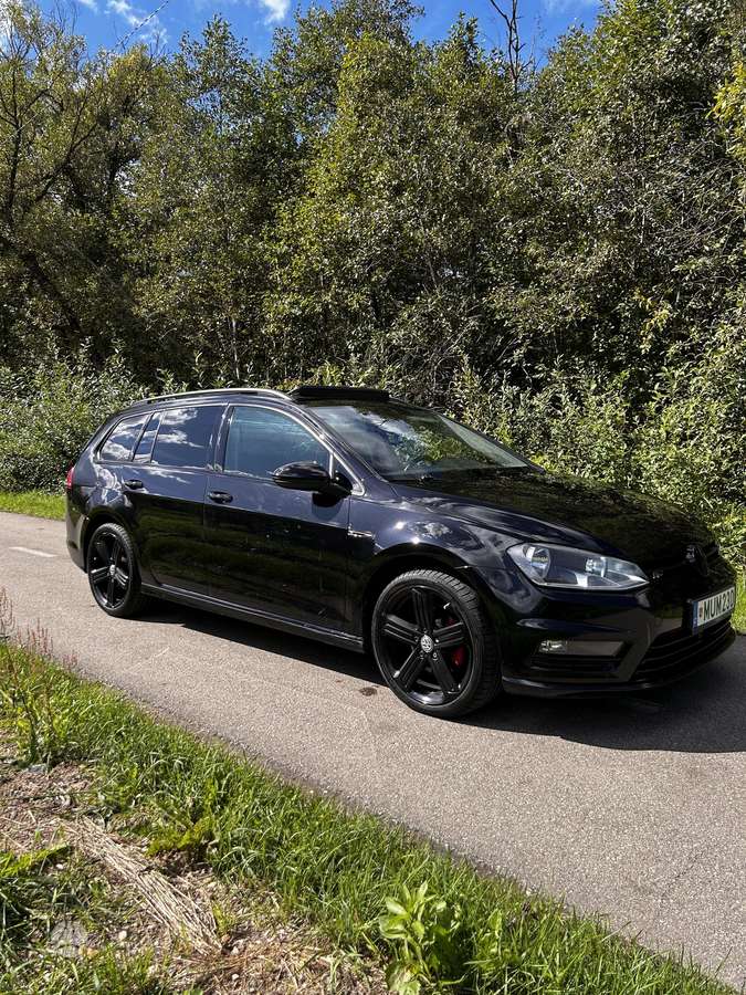 Volkswagen Golf 2015 — engine 1598 cm³, 110 HP (81kW)