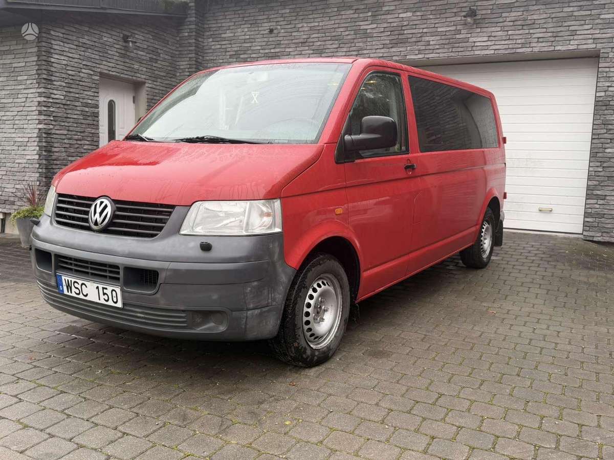 Volkswagen Caravelle, 2004