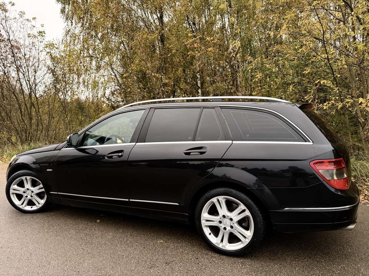 Mercedes-Benz C220 2008 — photo 15