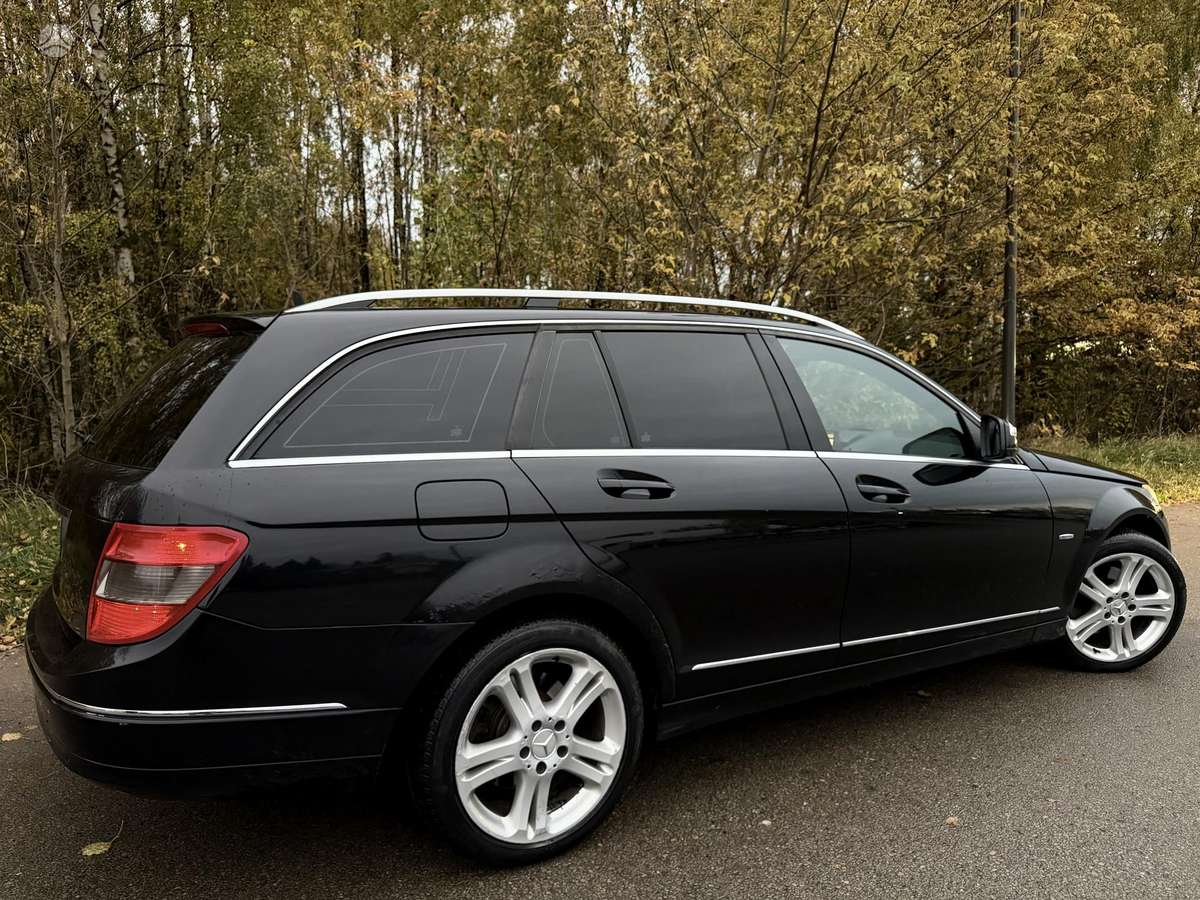 Mercedes-Benz C220 2008 — photo 16