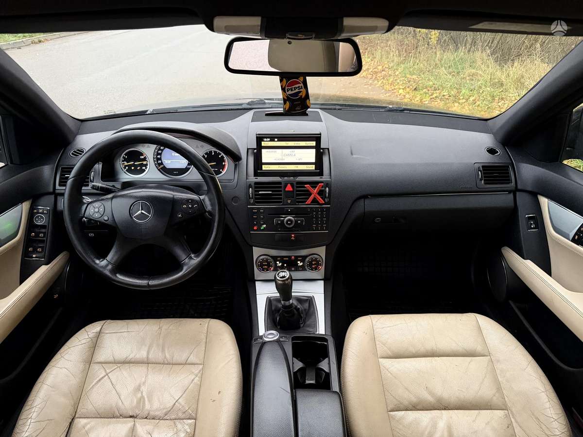 Mercedes-Benz C220 2008 — photo 5