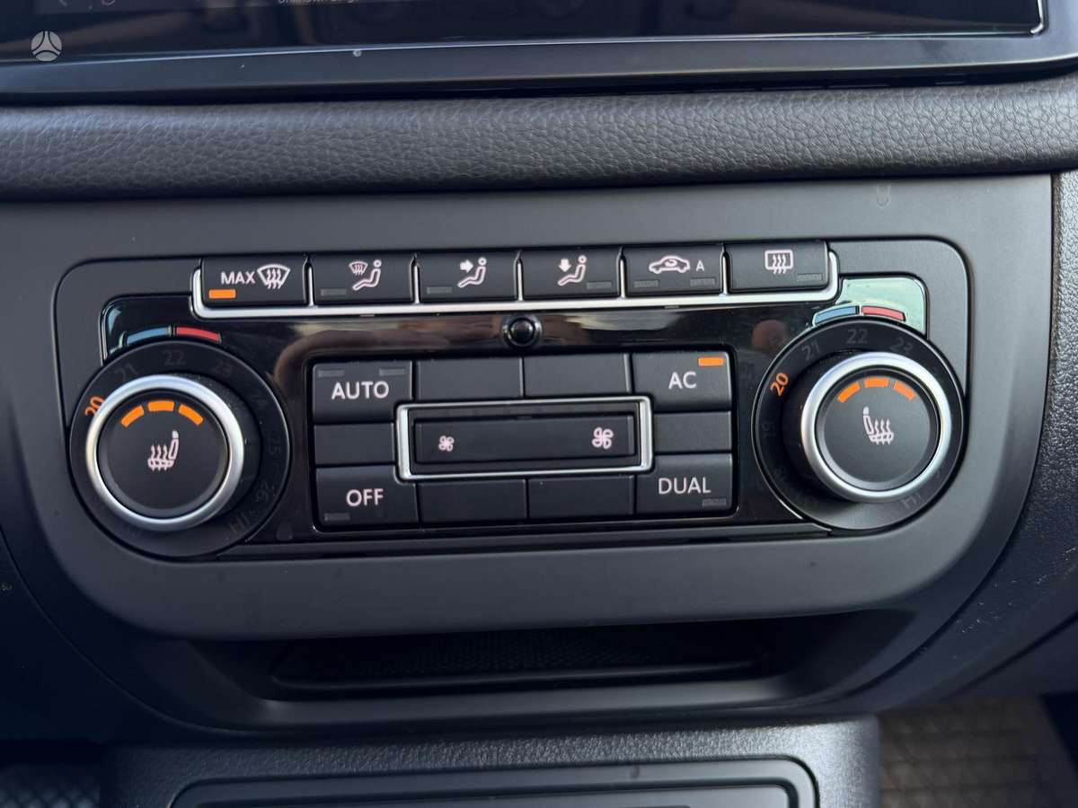 Volkswagen Tiguan 2013 — photo 19