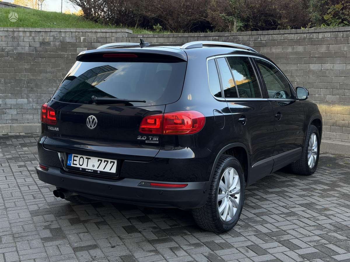 Volkswagen Tiguan 2013 — interior