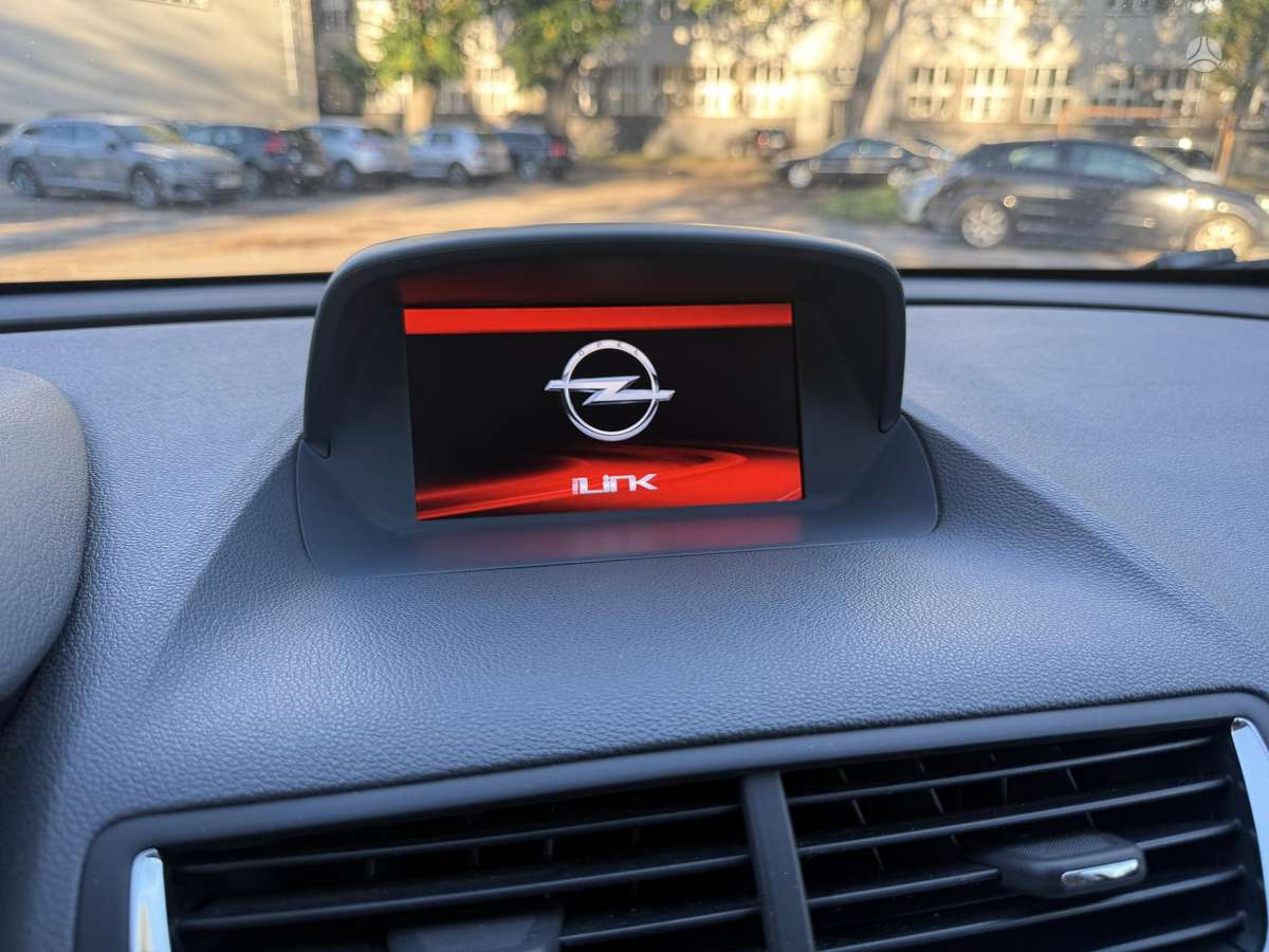 Opel Mokka 2015 — photo 17
