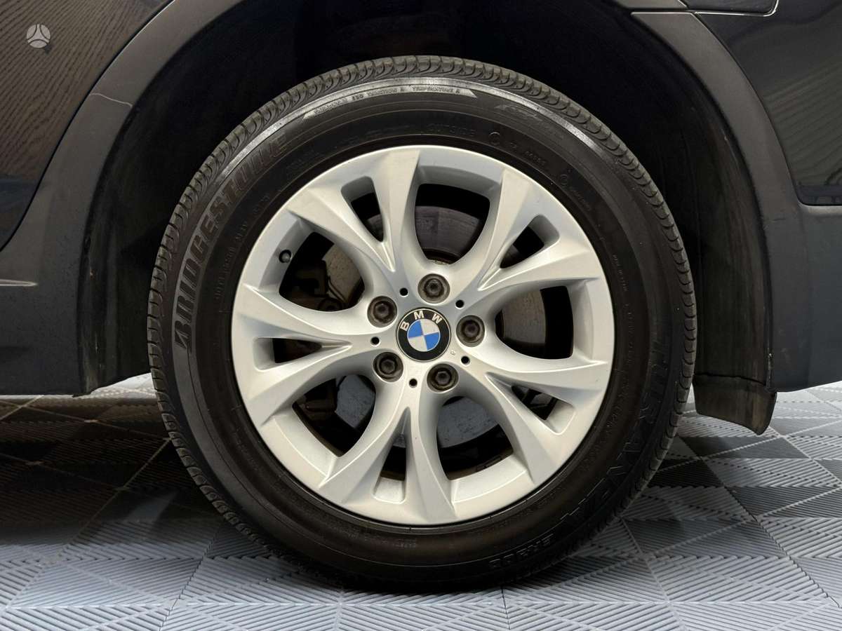 BMW X3 2010 — photo 31
