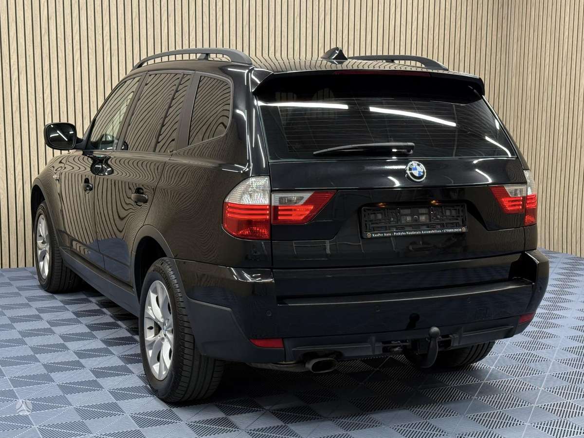 BMW X3 2010 — photo 6
