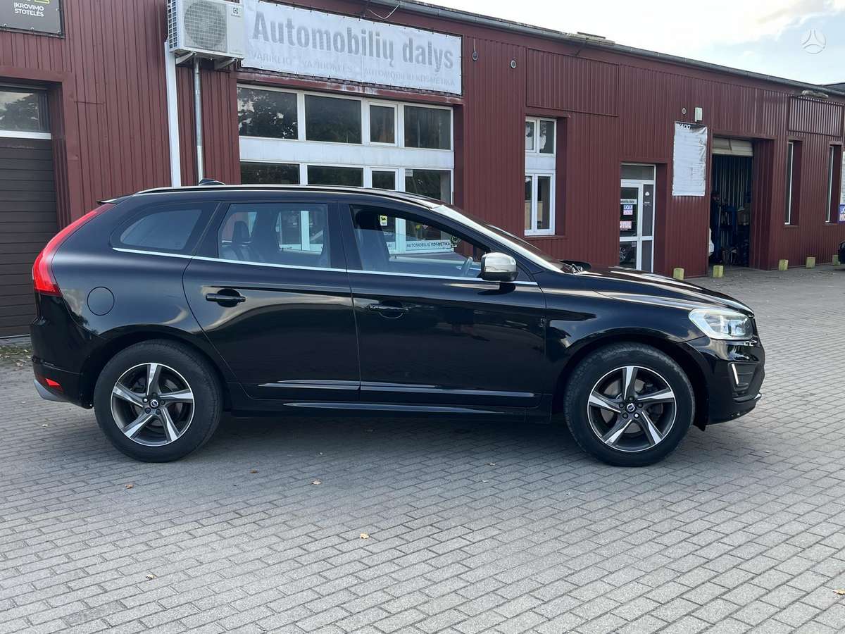 Volvo XC60 2015 — photo 9