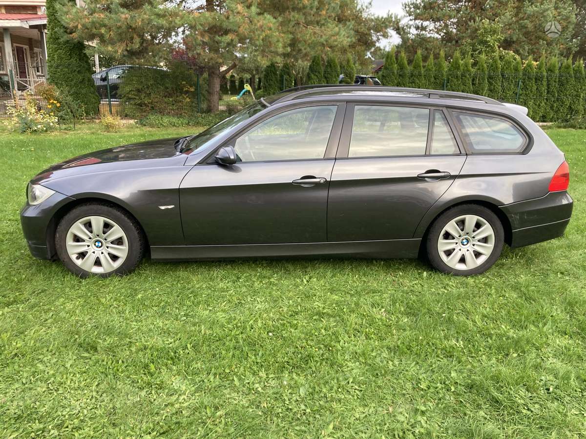 BMW 318 2006 — photo 6