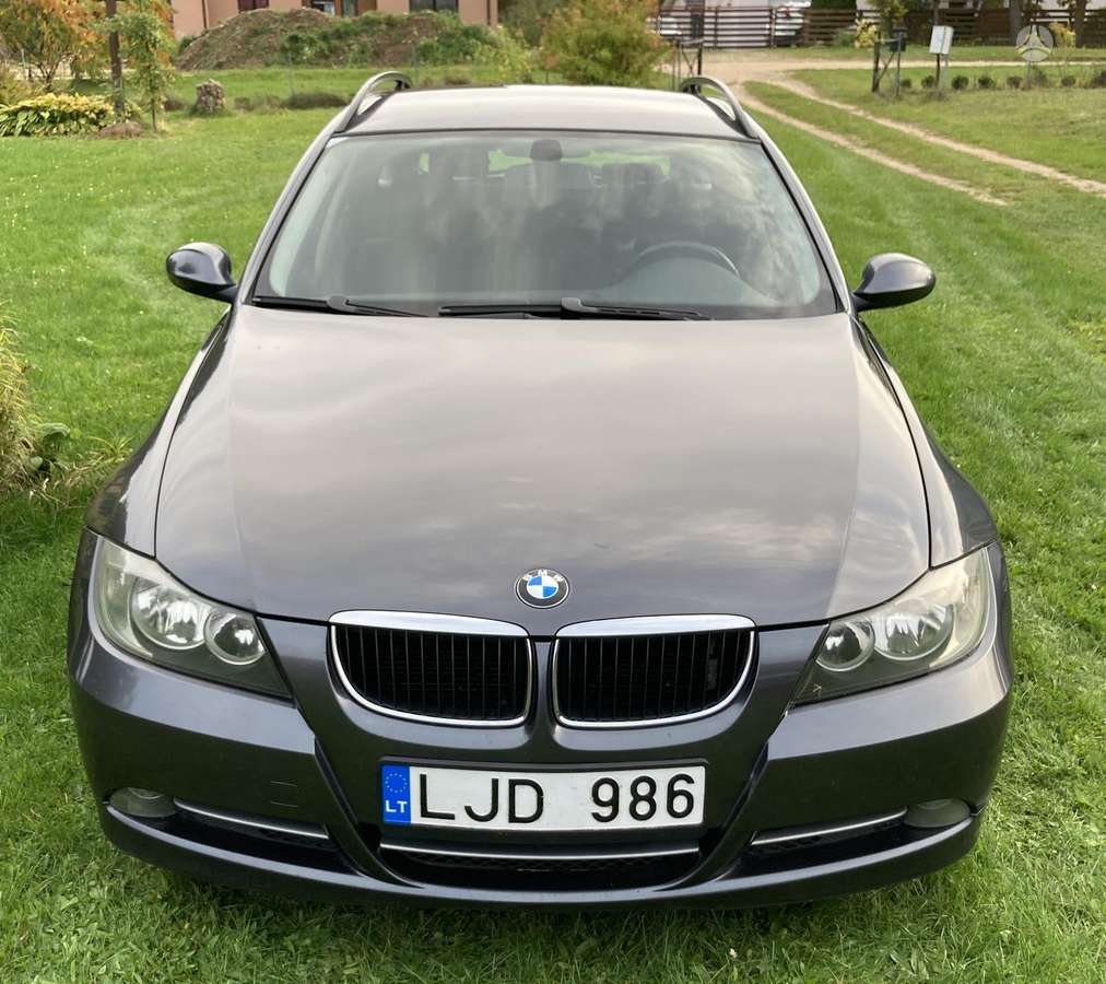 BMW 318 2006 — photo 7
