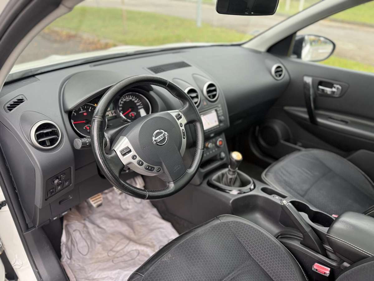 Nissan Qashqai 2013 — photo 10