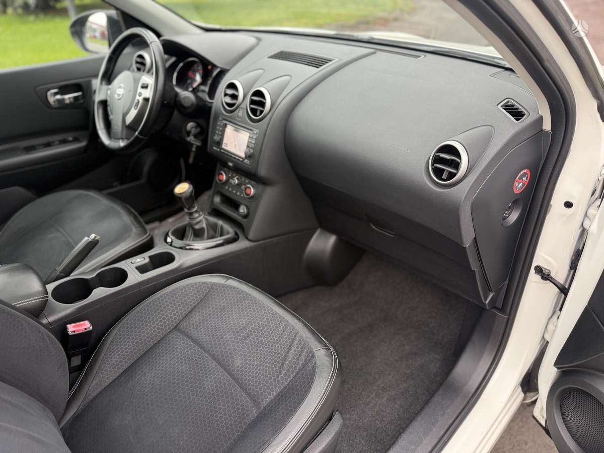 Nissan Qashqai 2013 — photo 11