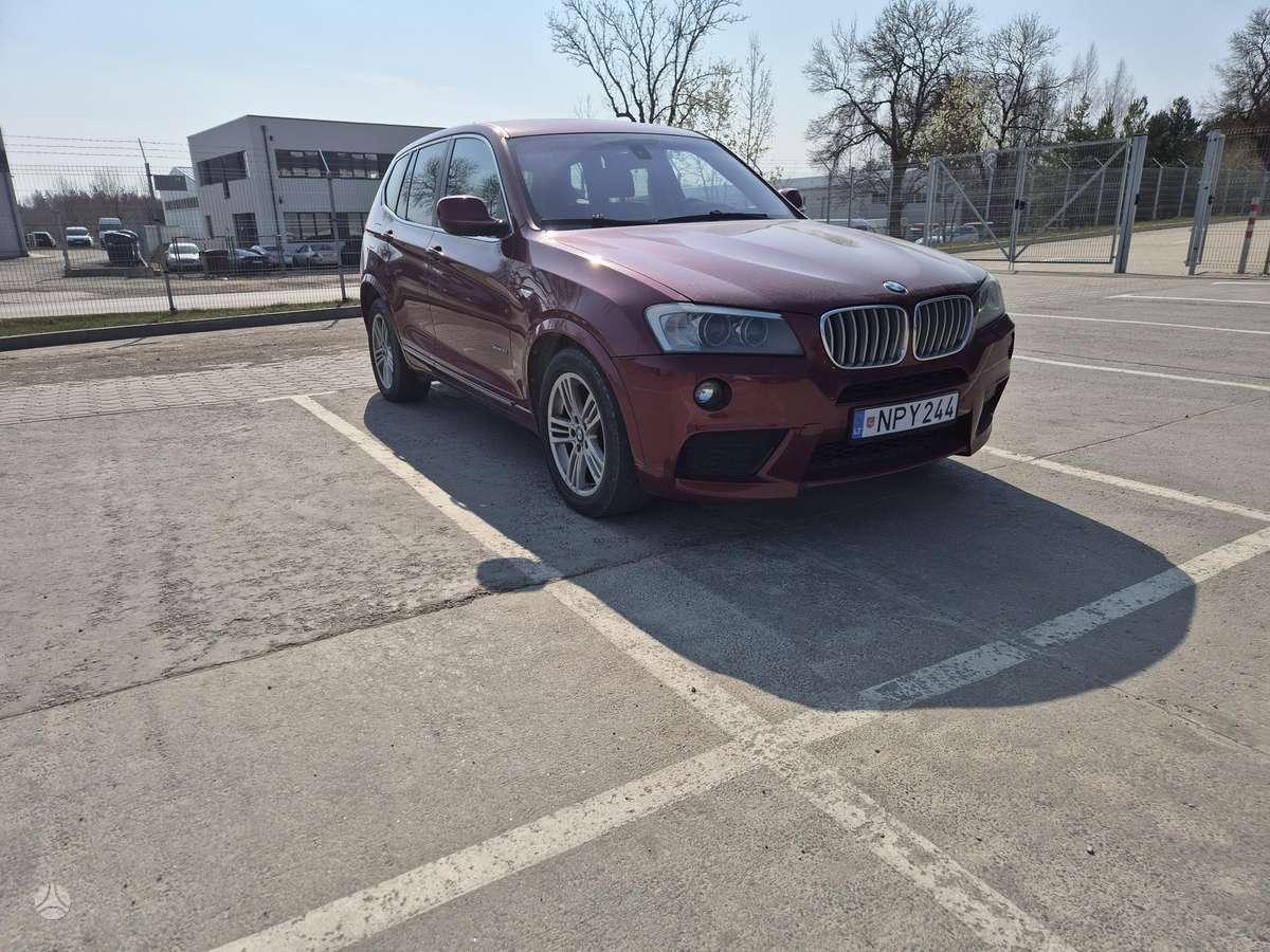 BMW X3 2011 — photo 10