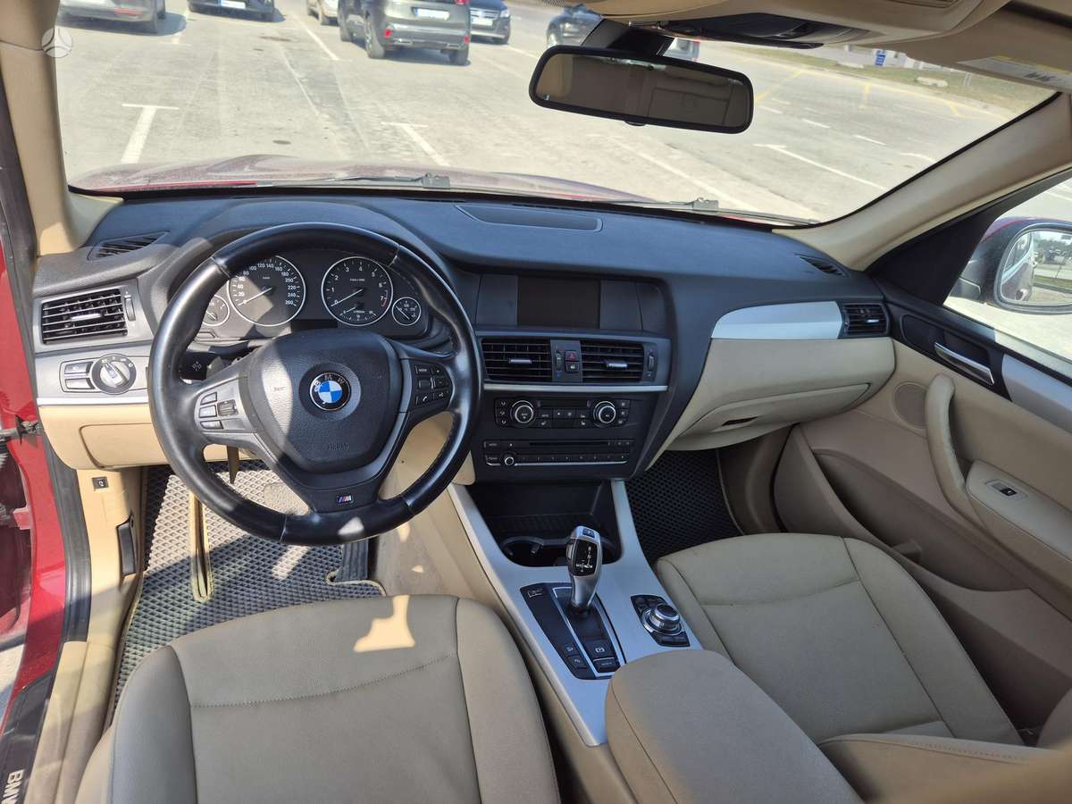 BMW X3 2011 — photo 13