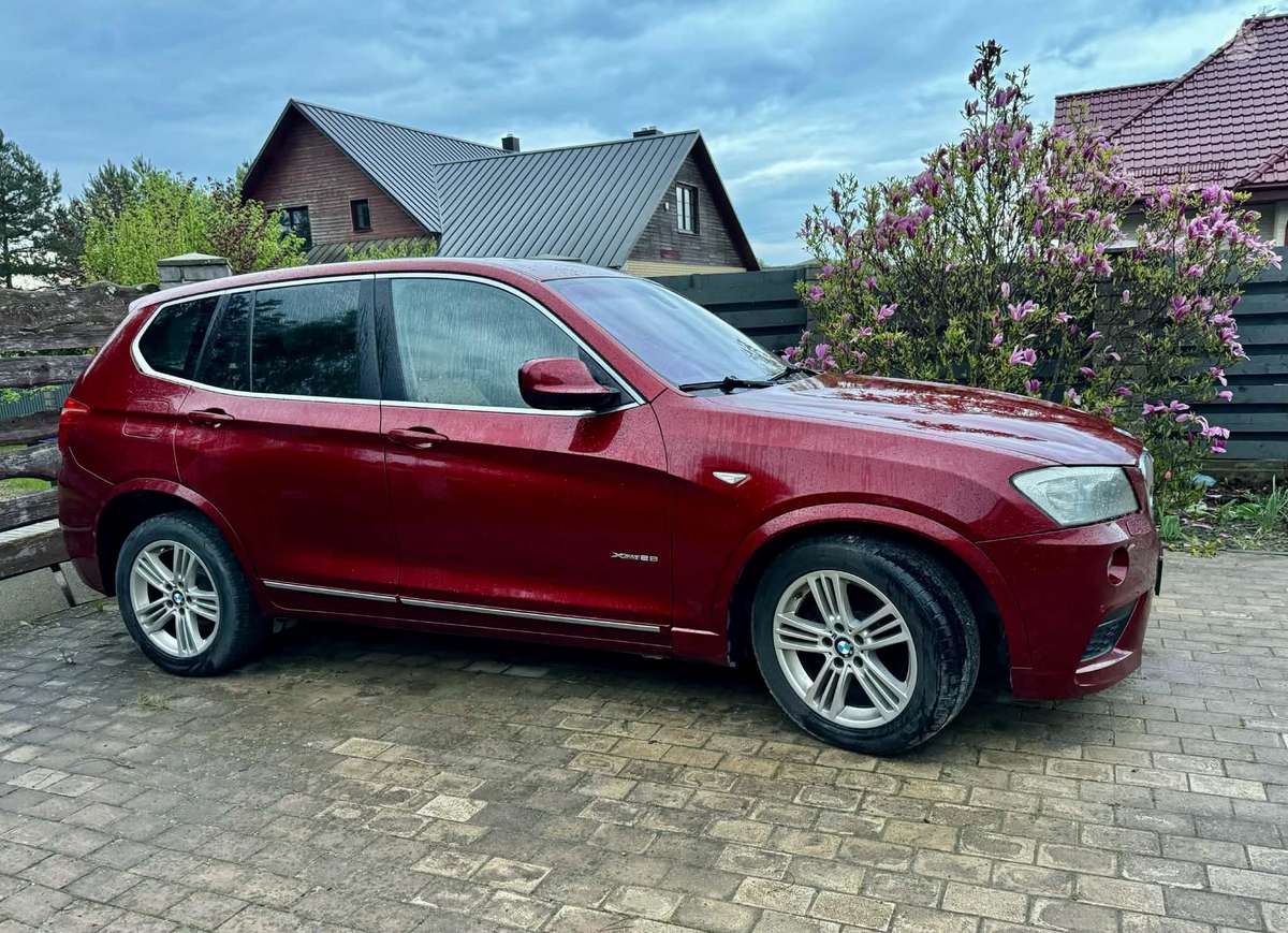 BMW X3 2011 — photo 5
