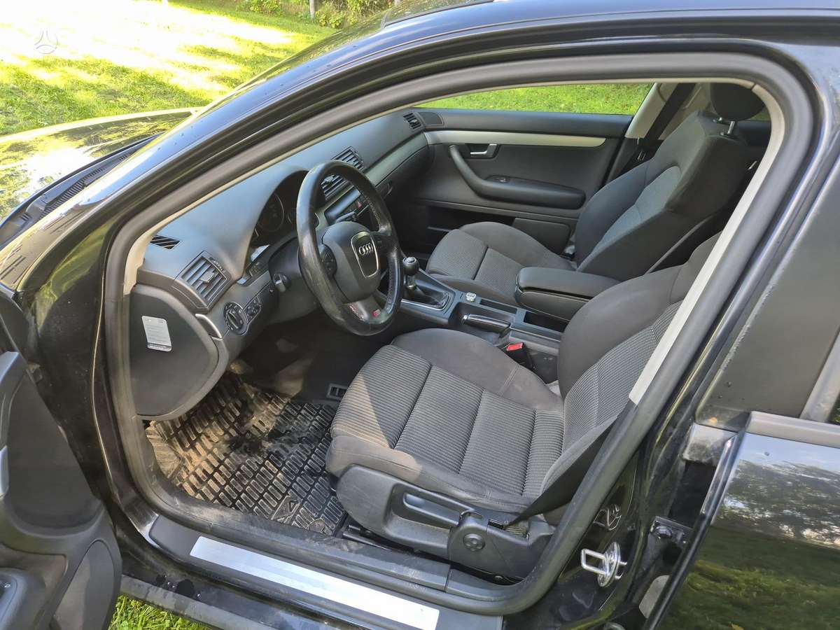 Audi A4 2007 — photo 11