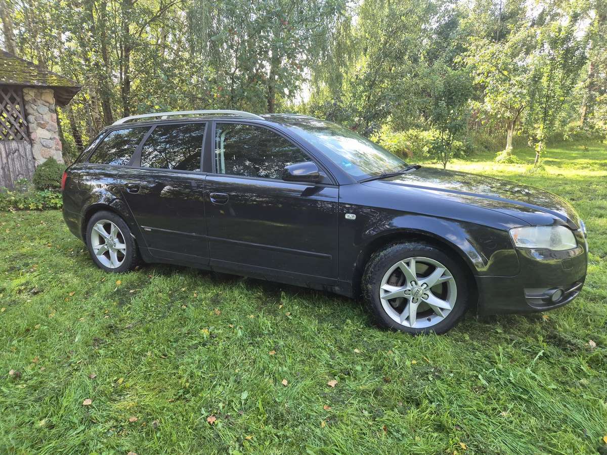Audi A4 2007 — rear view