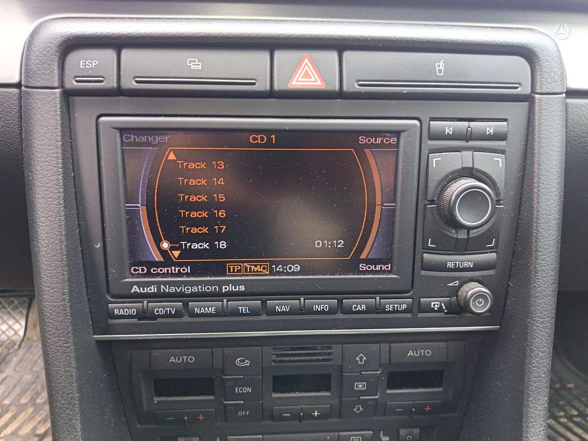Audi A4 2007 — photo 20