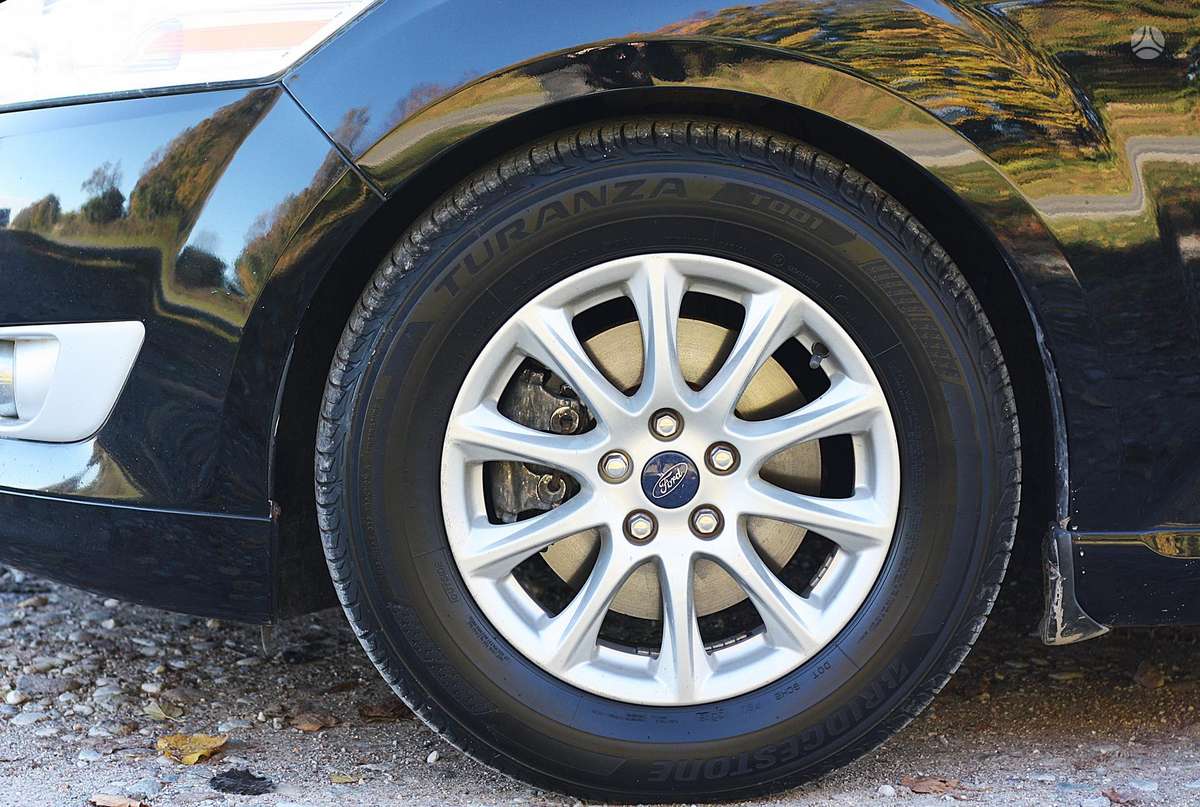 Ford Mondeo 2009 — салон