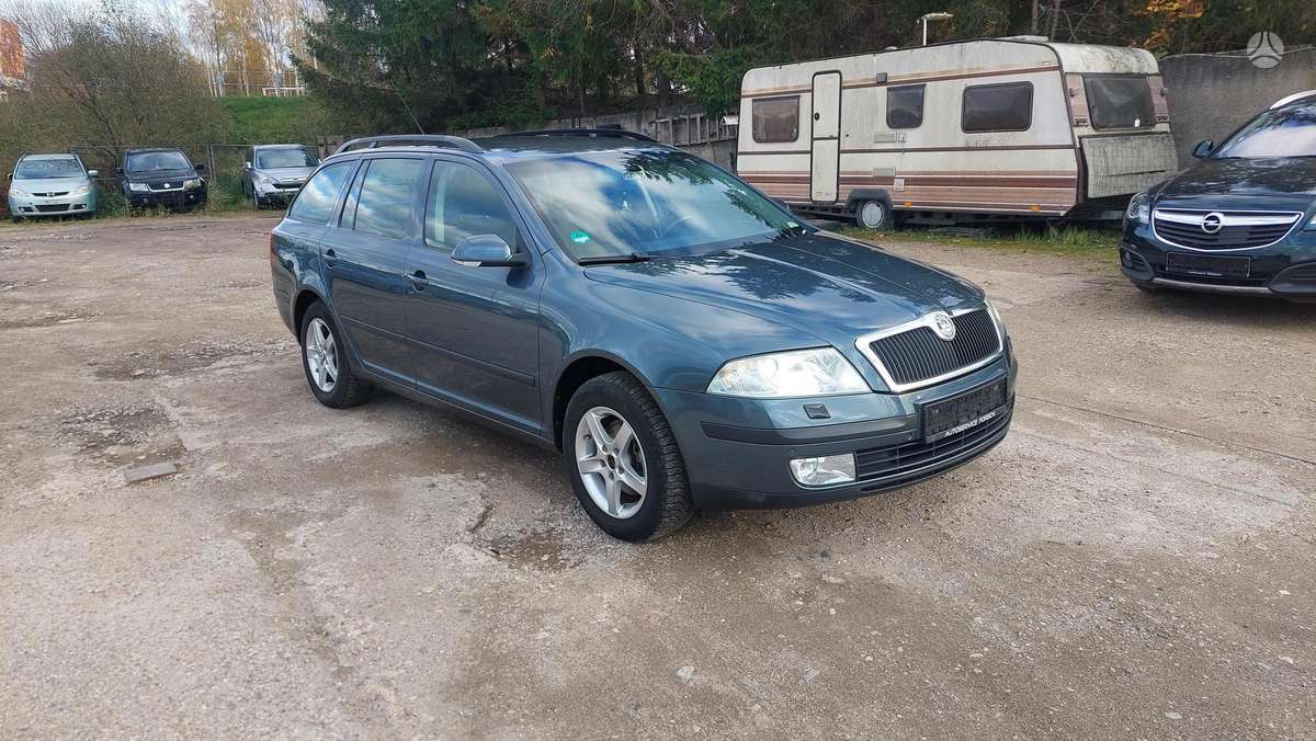 Skoda Octavia 2006 — engine 1968 cm³, 140 HP (103kW)
