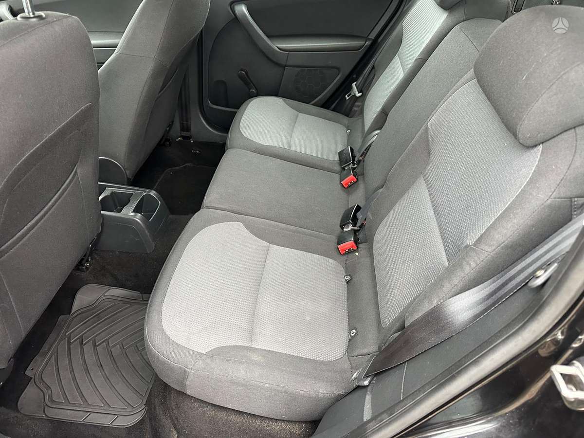 Skoda Yeti 2012 — photo 12