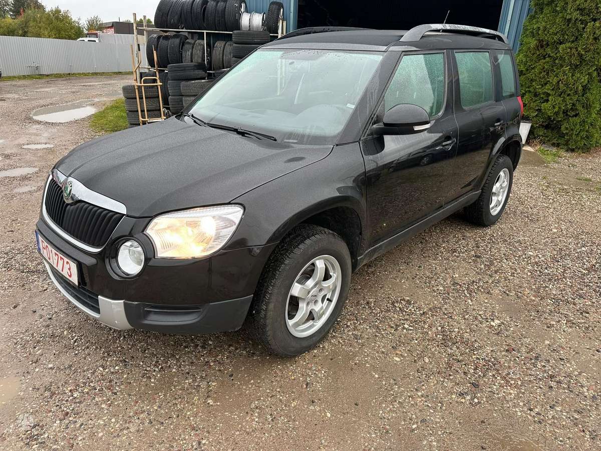 Skoda Yeti 2012 — photo 8