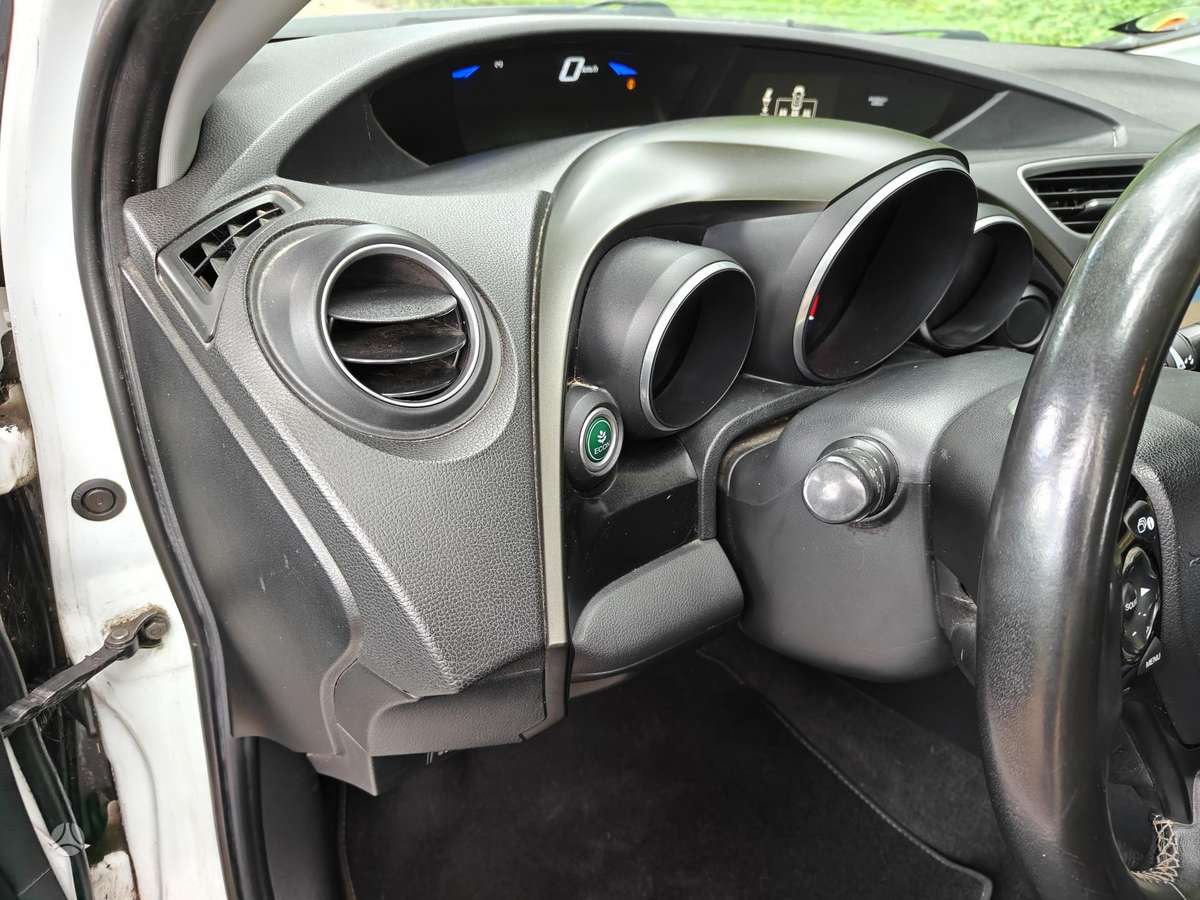 Honda Civic 2014 — photo 10