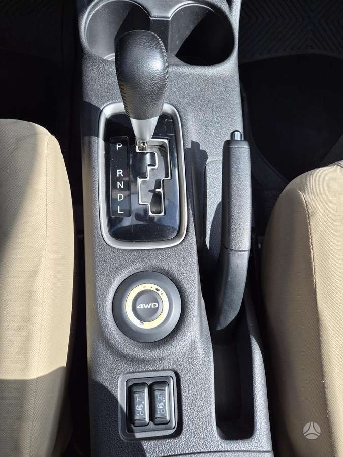 Mitsubishi Outlander 2013 — photo 15