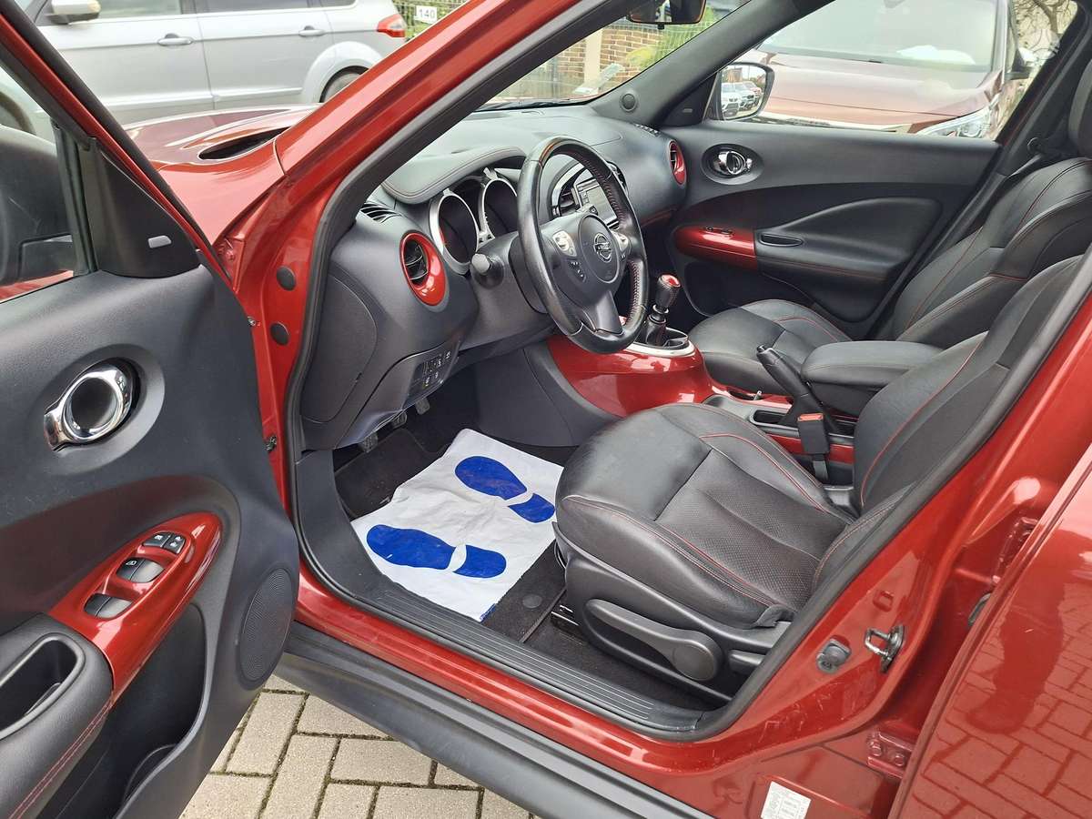Nissan Juke 2015 — фото 9