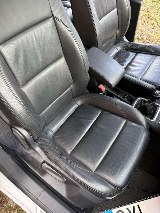 Volkswagen Tiguan 2013 — photo 16