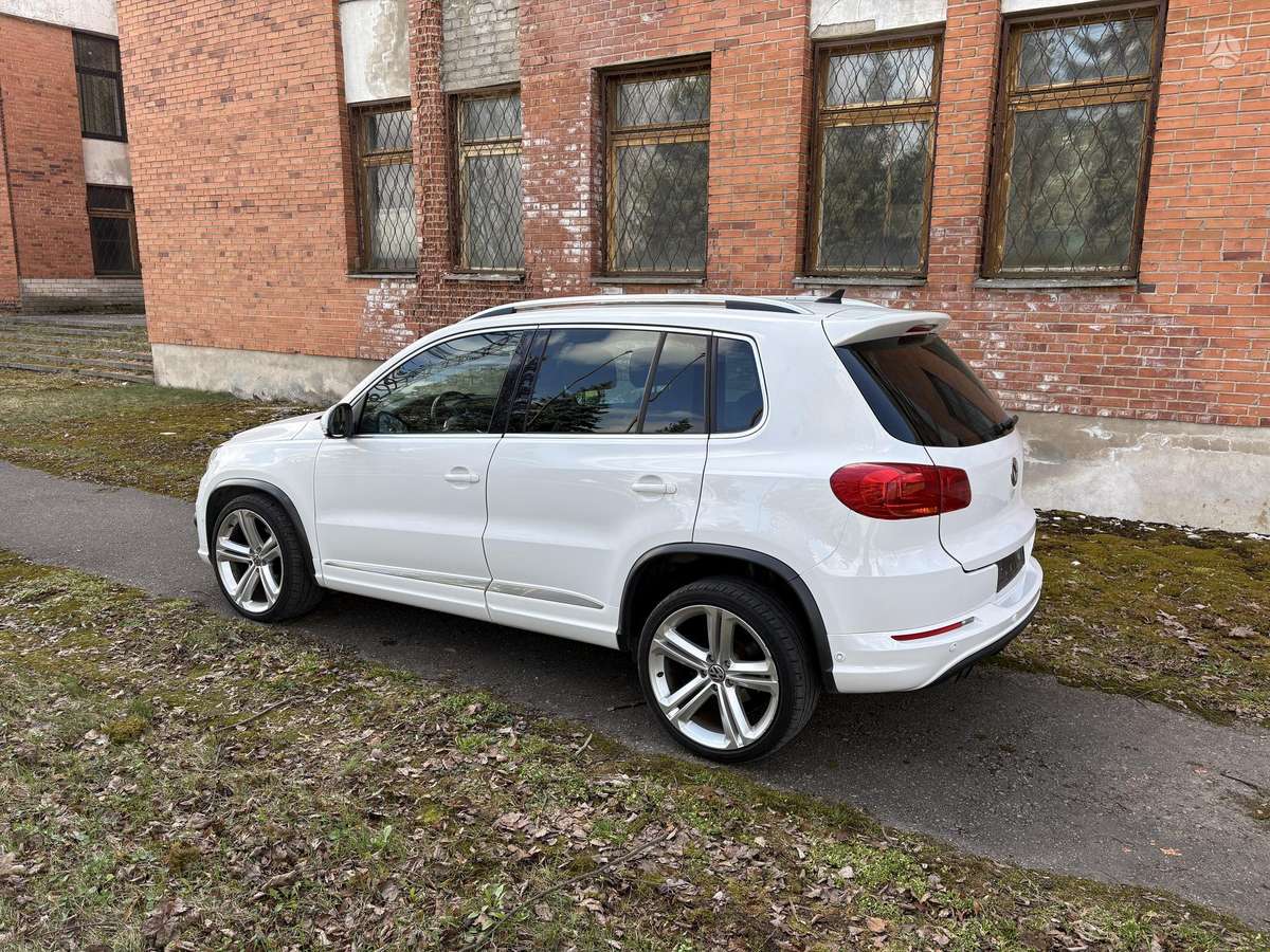 Volkswagen Tiguan 2013 — engine 1400 cm³, 160 HP (118kW)