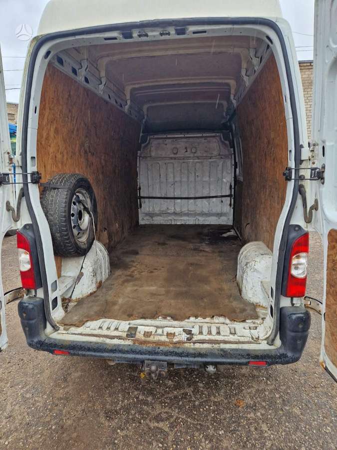 Opel Movano 2007 — двигун 2464 cm³, 120 HP (88kW)