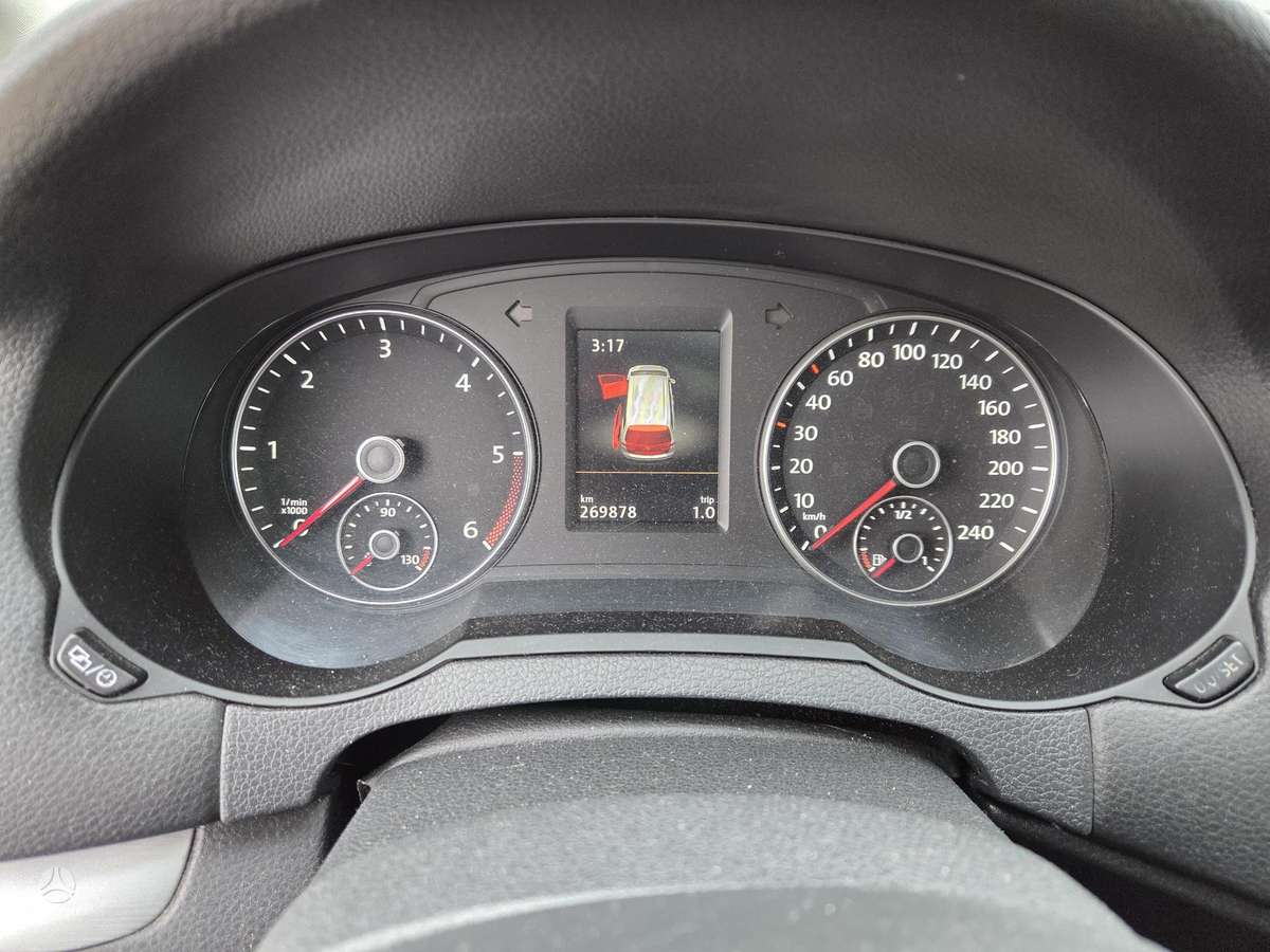 Volkswagen Sharan 2015 — photo 11