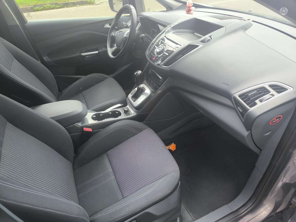 Ford C-MAX 2012 — photo 10