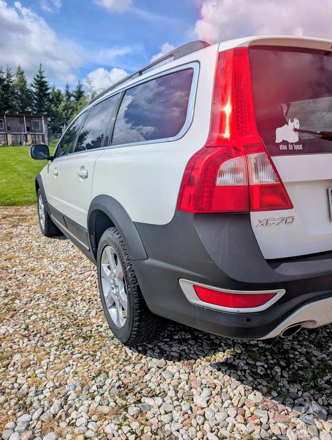 Volvo XC70 2010 — photo 5