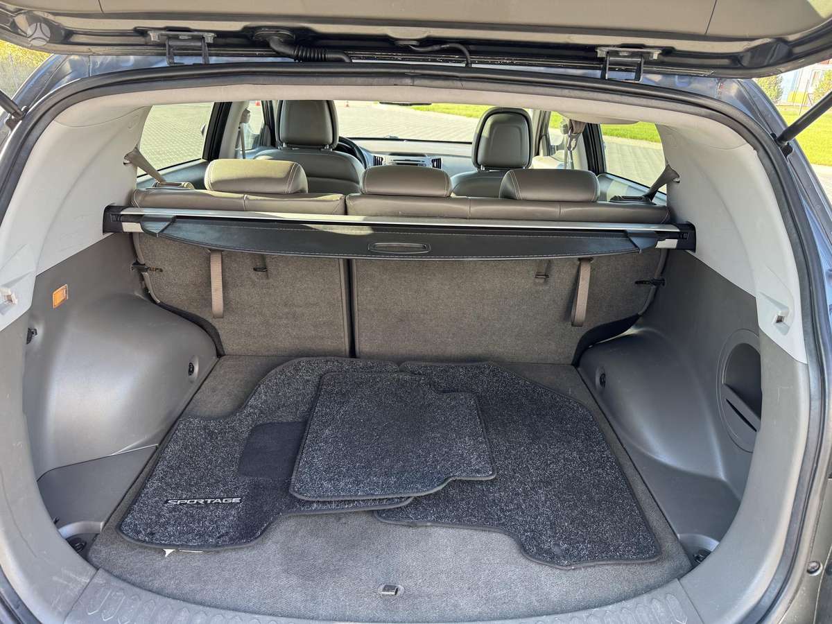 Kia Sportage 2010 — photo 17