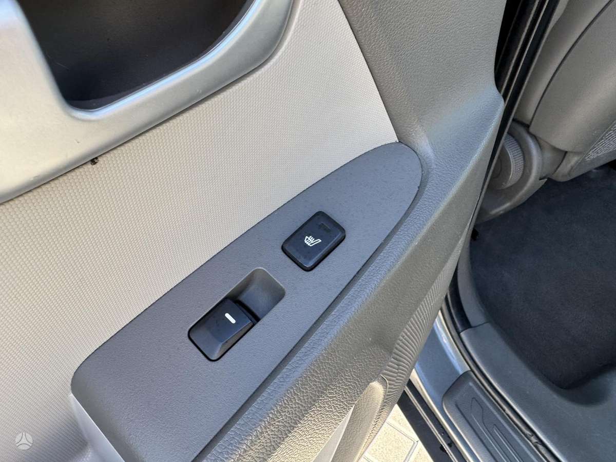 Kia Sportage 2010 — photo 18