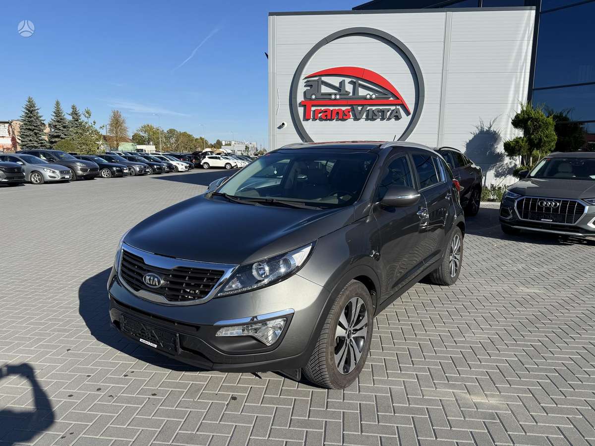 Kia Sportage 2010 — rear view